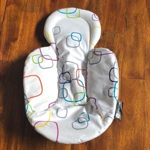 Barely used, like new 4 moms infant insert